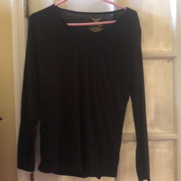 Black v neck - Picture 1 of 1